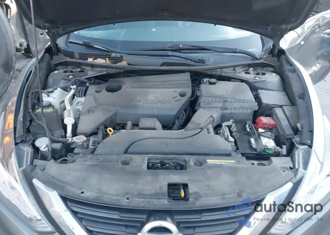 2018 Nissan Altima 2.5 Sr из США, поврежденный, VIN 1N4AL3AP9JC114853